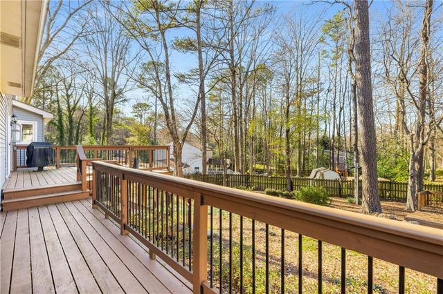 420 Huntsman SE Way, Marietta, GA 30067