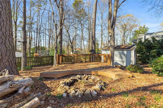 420 Huntsman SE Way, Marietta, GA 30067