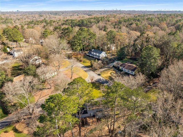 420 Huntsman SE Way, Marietta, GA 30067