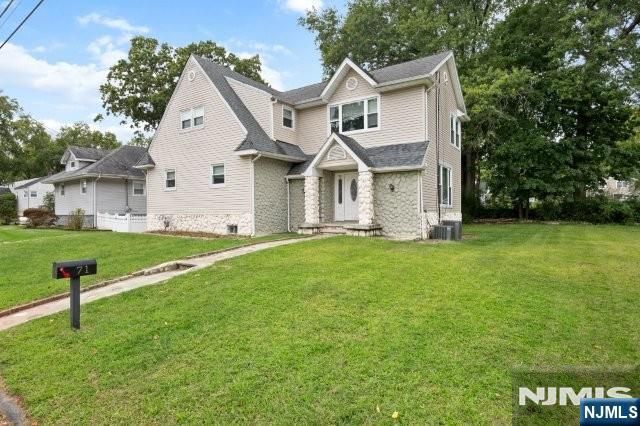 71 6th Street, Cresskill, NJ 07626