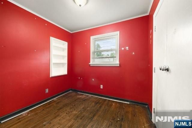 71 6th Street, Cresskill, NJ 07626