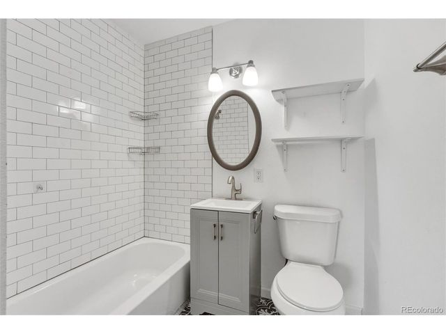 771 S Taft St, Lakewood, CO 80228