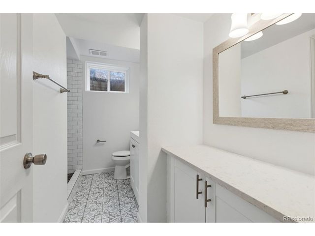 771 S Taft St, Lakewood, CO 80228