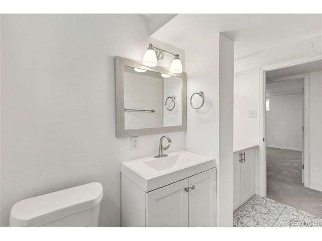 771 S Taft St, Lakewood, CO 80228