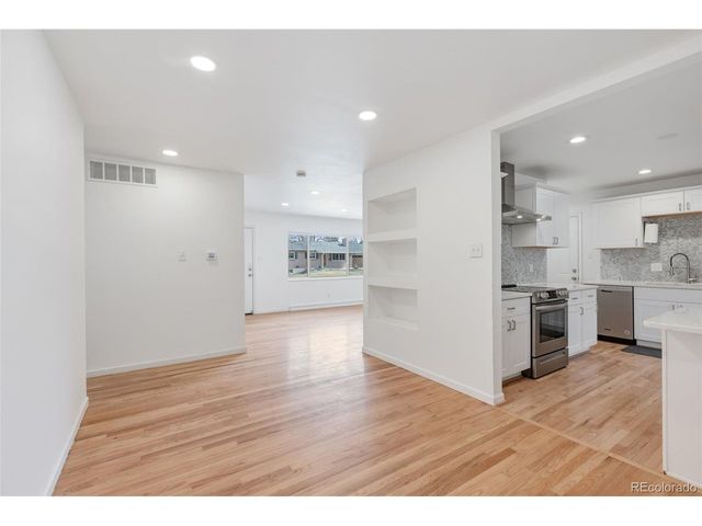 771 S Taft St, Lakewood, CO 80228