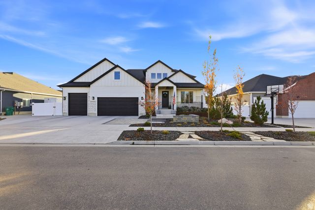 1919 W 850 S, Layton, UT 84041