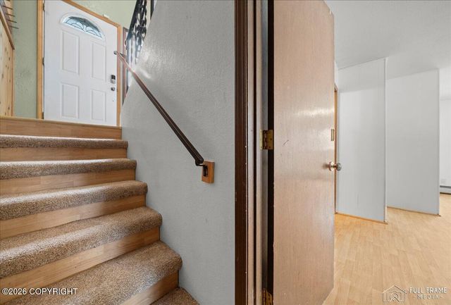 9420 Strathmore Drive, Anchorage, AK 99502