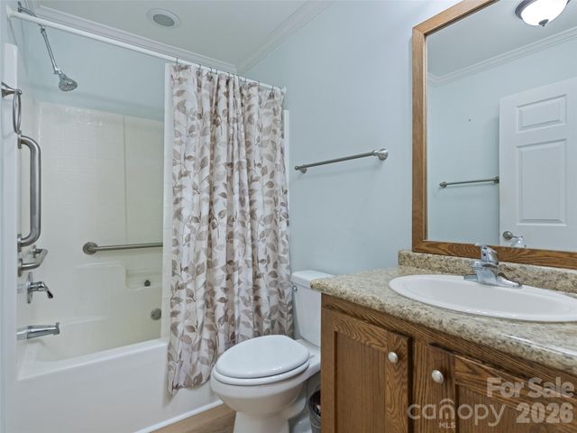 10 Enochs Way, Fletcher, NC 28732