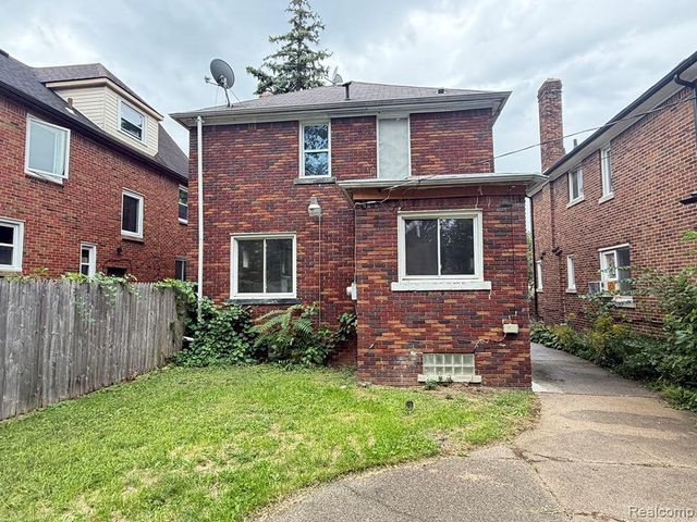 17558 San Juan Drive, Detroit, MI 48221