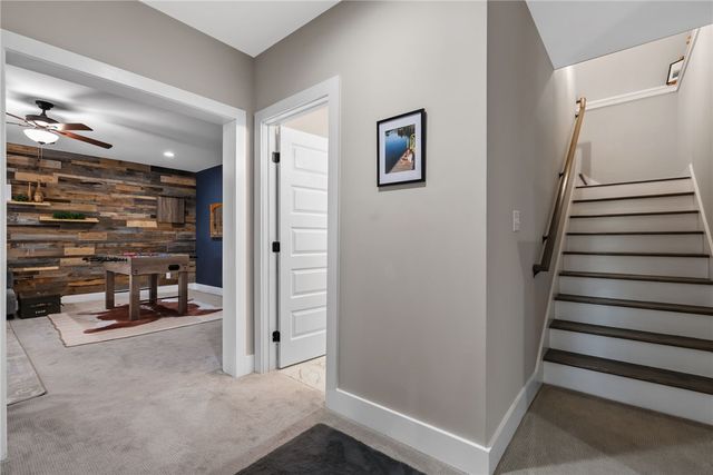 118 Squirrel Point, Six Mile, SC 29682