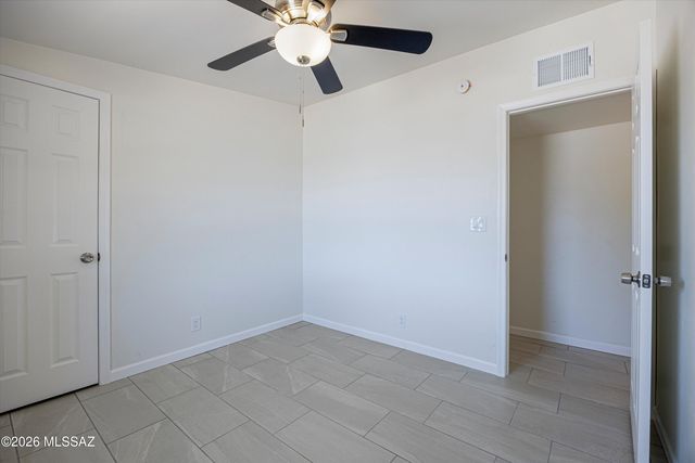 5640 E Calle Aurora, Tucson, AZ 85711