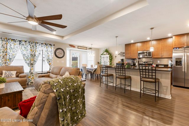 172 Sienna Dr, Shepherdsville, KY 40165