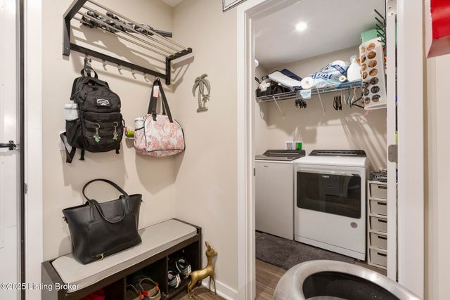 172 Sienna Dr, Shepherdsville, KY 40165