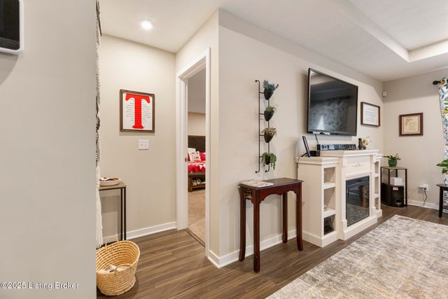 172 Sienna Dr, Shepherdsville, KY 40165