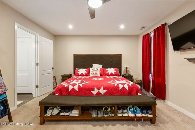 172 Sienna Dr, Shepherdsville, KY 40165