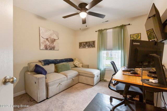 172 Sienna Dr, Shepherdsville, KY 40165