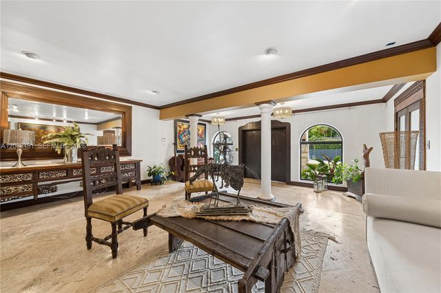 1150 N Biscayne Point Road, Miami Beach, FL 33141