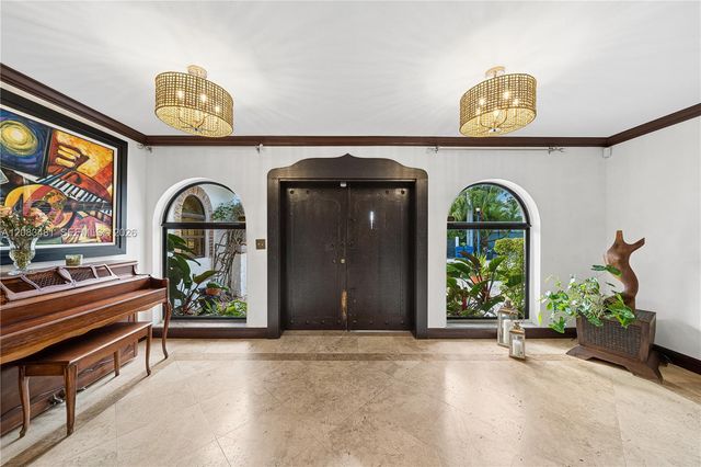 1150 N Biscayne Point Road, Miami Beach, FL 33141