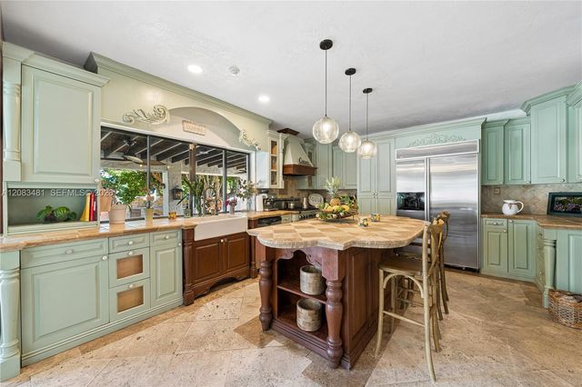 1150 N Biscayne Point Road, Miami Beach, FL 33141