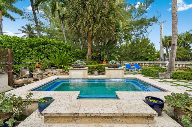 1150 N Biscayne Point Road, Miami Beach, FL 33141