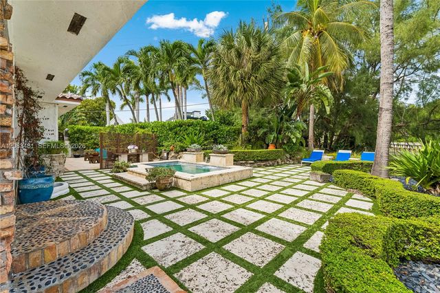 1150 N Biscayne Point Road, Miami Beach, FL 33141