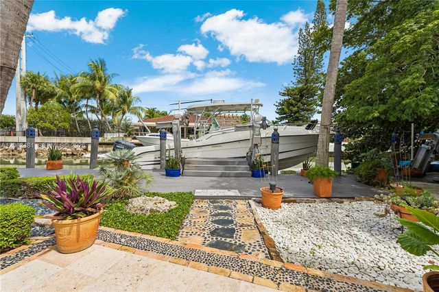 1150 N Biscayne Point Road, Miami Beach, FL 33141