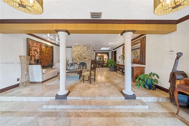 1150 N Biscayne Point Road, Miami Beach, FL 33141