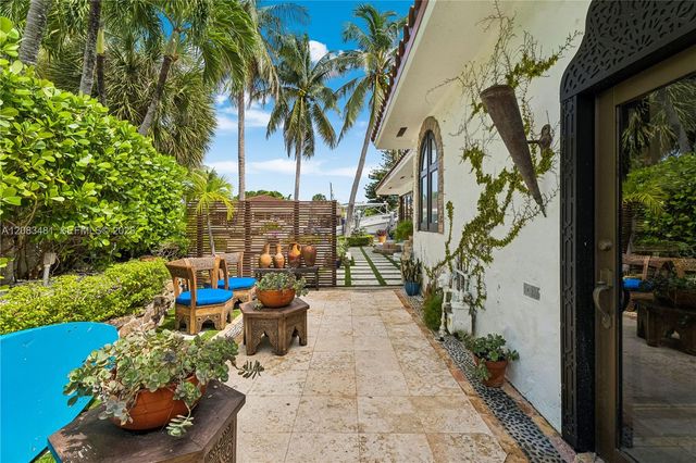 1150 N Biscayne Point Road, Miami Beach, FL 33141
