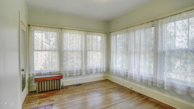 704 Reynolds Street, Bristol, TN 37620