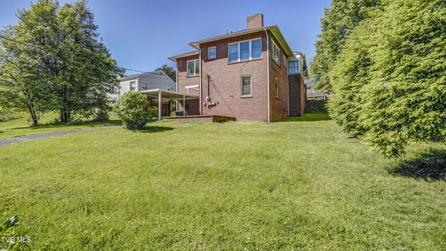 704 Reynolds Street, Bristol, TN 37620