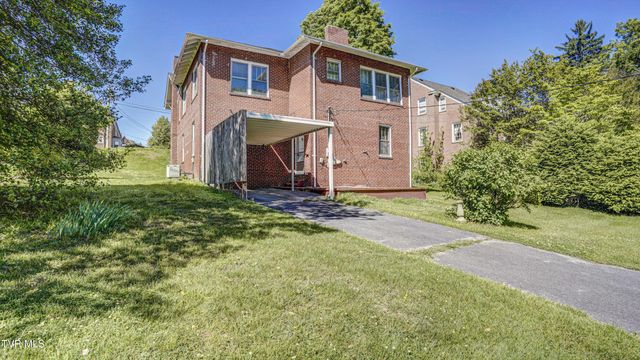 704 Reynolds Street, Bristol, TN 37620