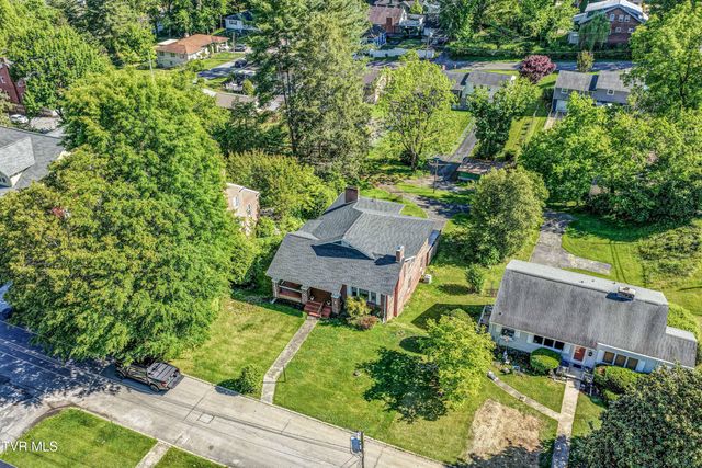 704 Reynolds Street, Bristol, TN 37620