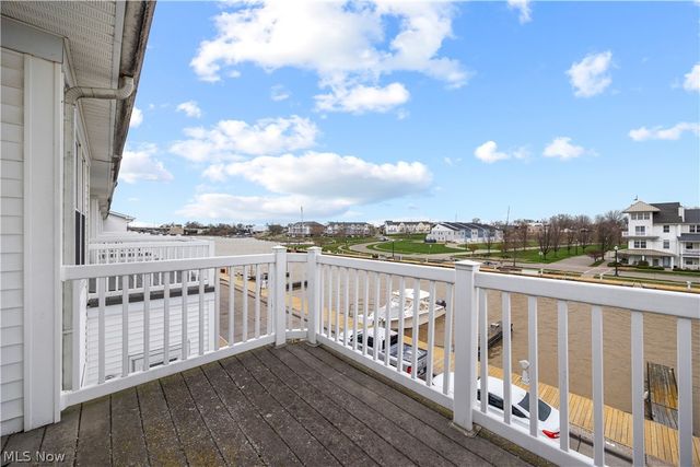 224 E Marina, Lorain, OH 44052
