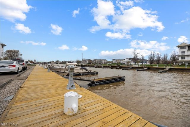 224 E Marina, Lorain, OH 44052
