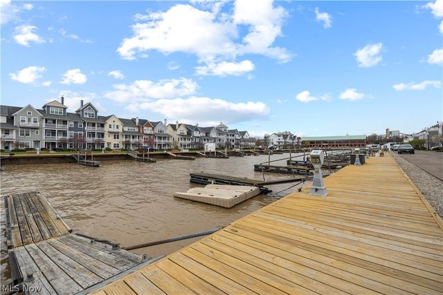 224 E Marina, Lorain, OH 44052
