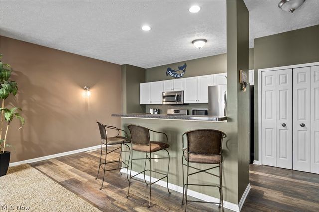 224 E Marina, Lorain, OH 44052