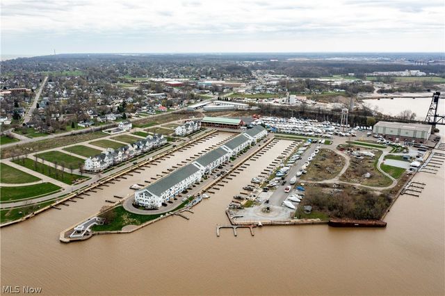 224 E Marina, Lorain, OH 44052