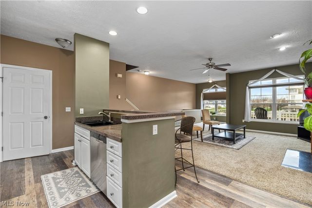 224 E Marina, Lorain, OH 44052