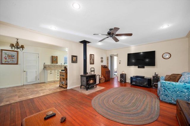 9086 La Porte Rd, Brownsville, CA 95919