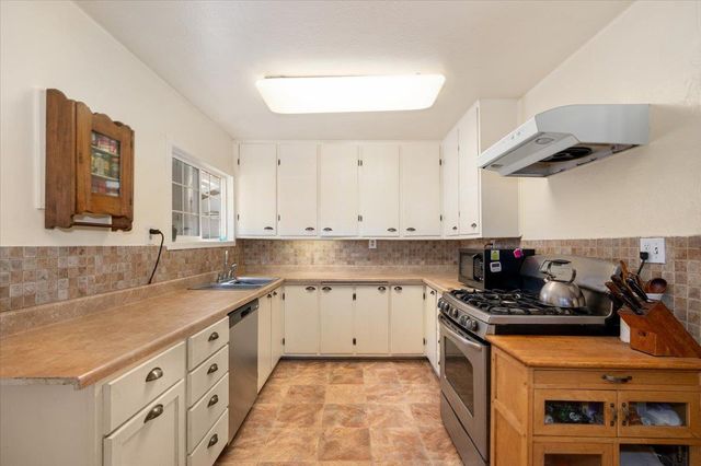 9086 La Porte Rd, Brownsville, CA 95919