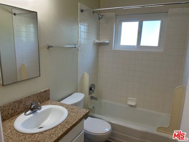 1428 S Bedford Street 6, Los Angeles, CA 90035