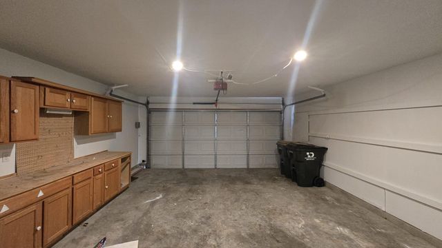 7704 Earp WAY, Austin, TX 78729