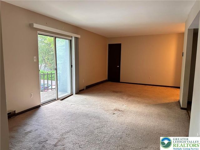 3028 South Pike Avenue 6, Salisbury Twp, PA 18103