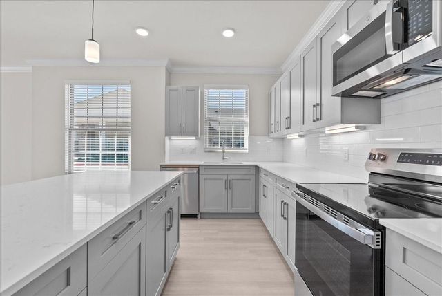 540 Hobbs Road D1, League City, TX 77573