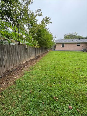 1008 S Muskogee Avenue, Russellville, AR 72801