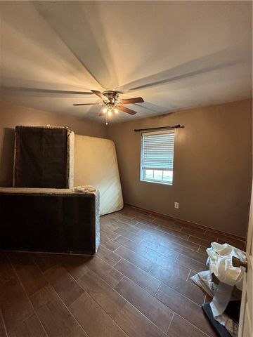 1008 S Muskogee Avenue, Russellville, AR 72801
