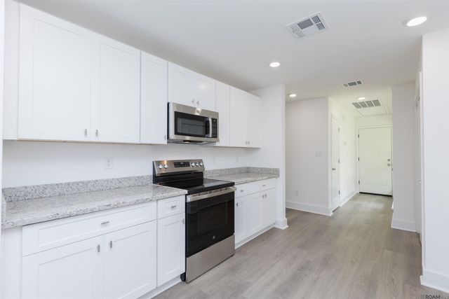 5111 Paducah Ct, Saint George, LA 70817