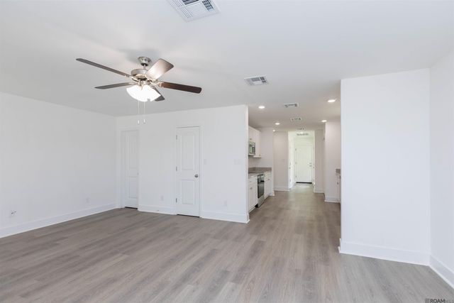 5111 Paducah Ct, Saint George, LA 70817