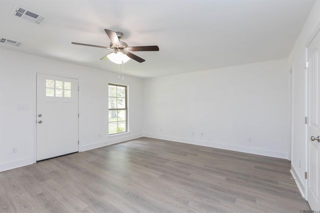 5111 Paducah Ct, Saint George, LA 70817