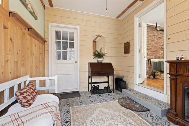 55 Thomas Dr, Chelmsford, MA 01824